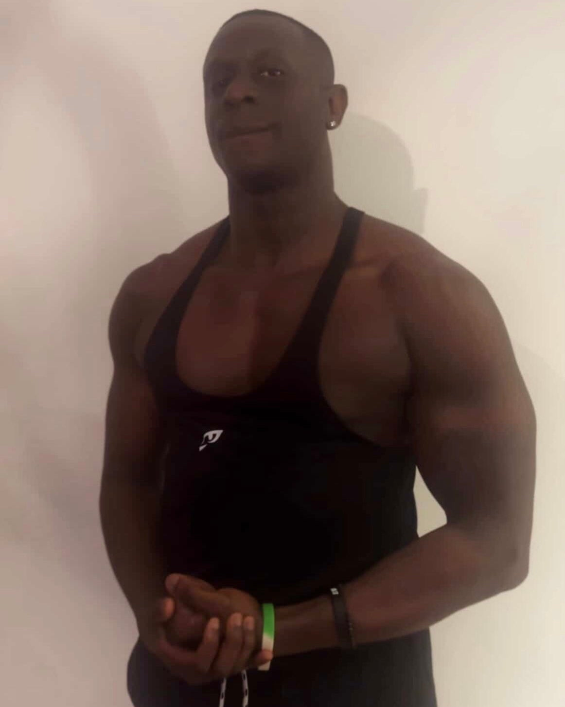 ROARFORM™ Performance Stringer Vest – Jet Black