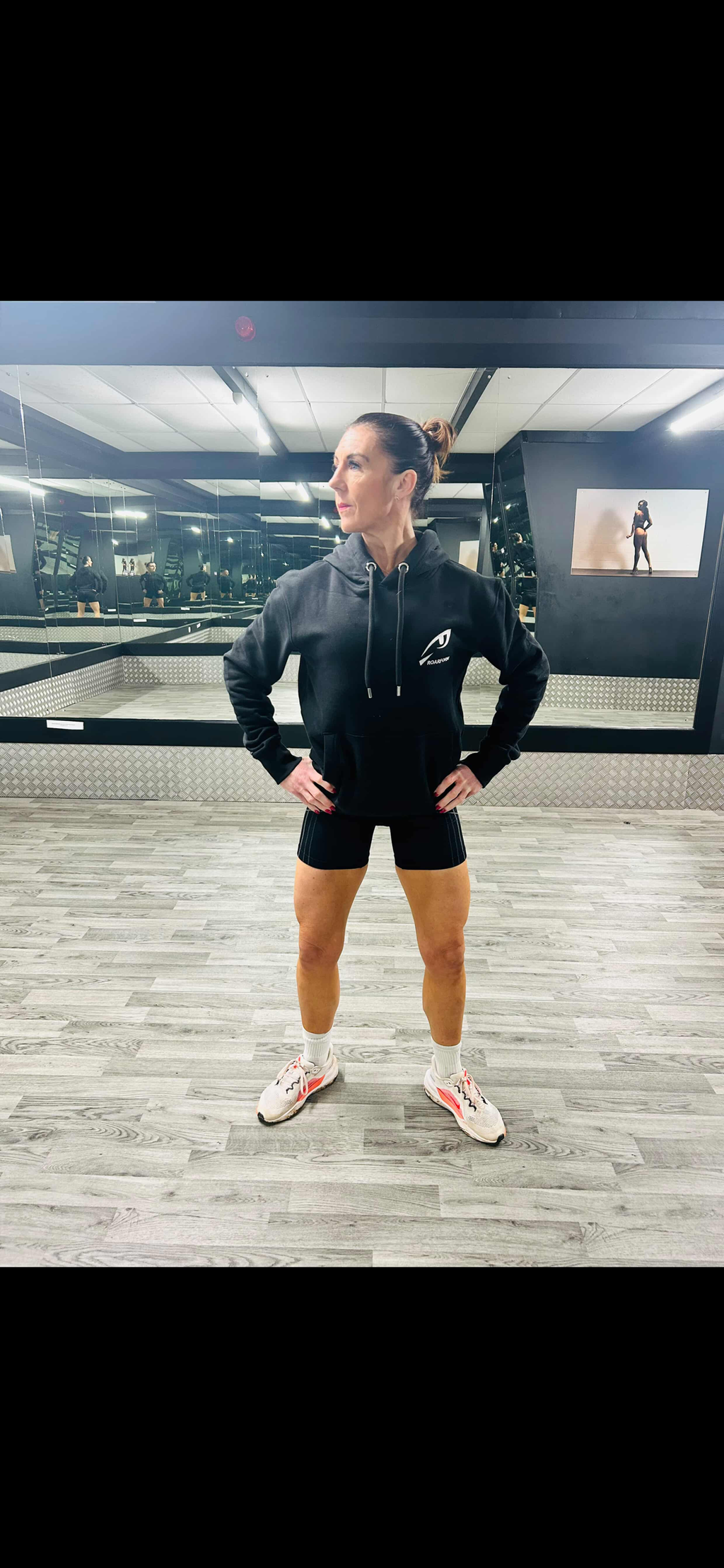 ROARFORM™ Performance Hoodie – Black