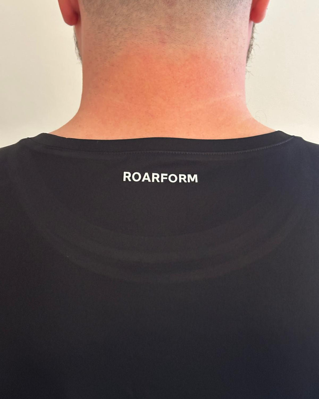 ROARFORM™ Men’s Performance Vest – Black