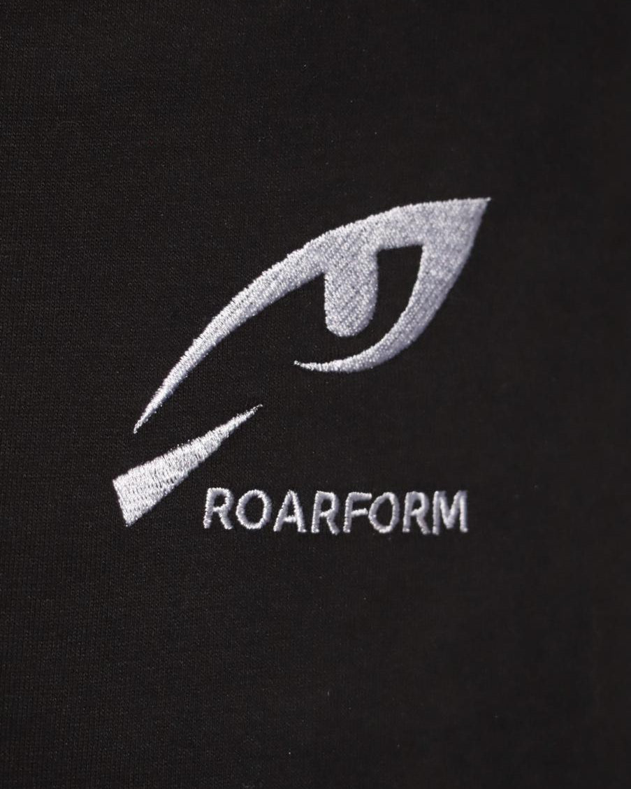 ROARFORM™ Performance Hoodie – Black