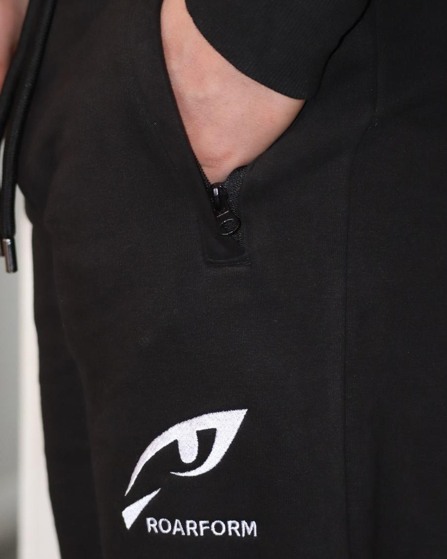 ROARFORM™ Performance Joggers – Black