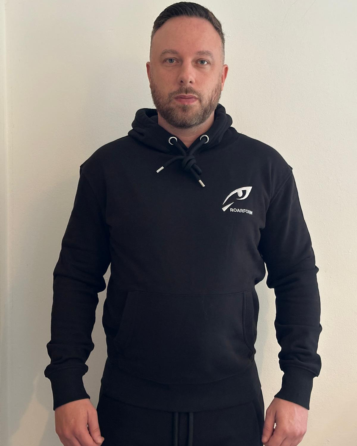 ROARFORM™ Performance Set – Hoodie & Joggers (Black)