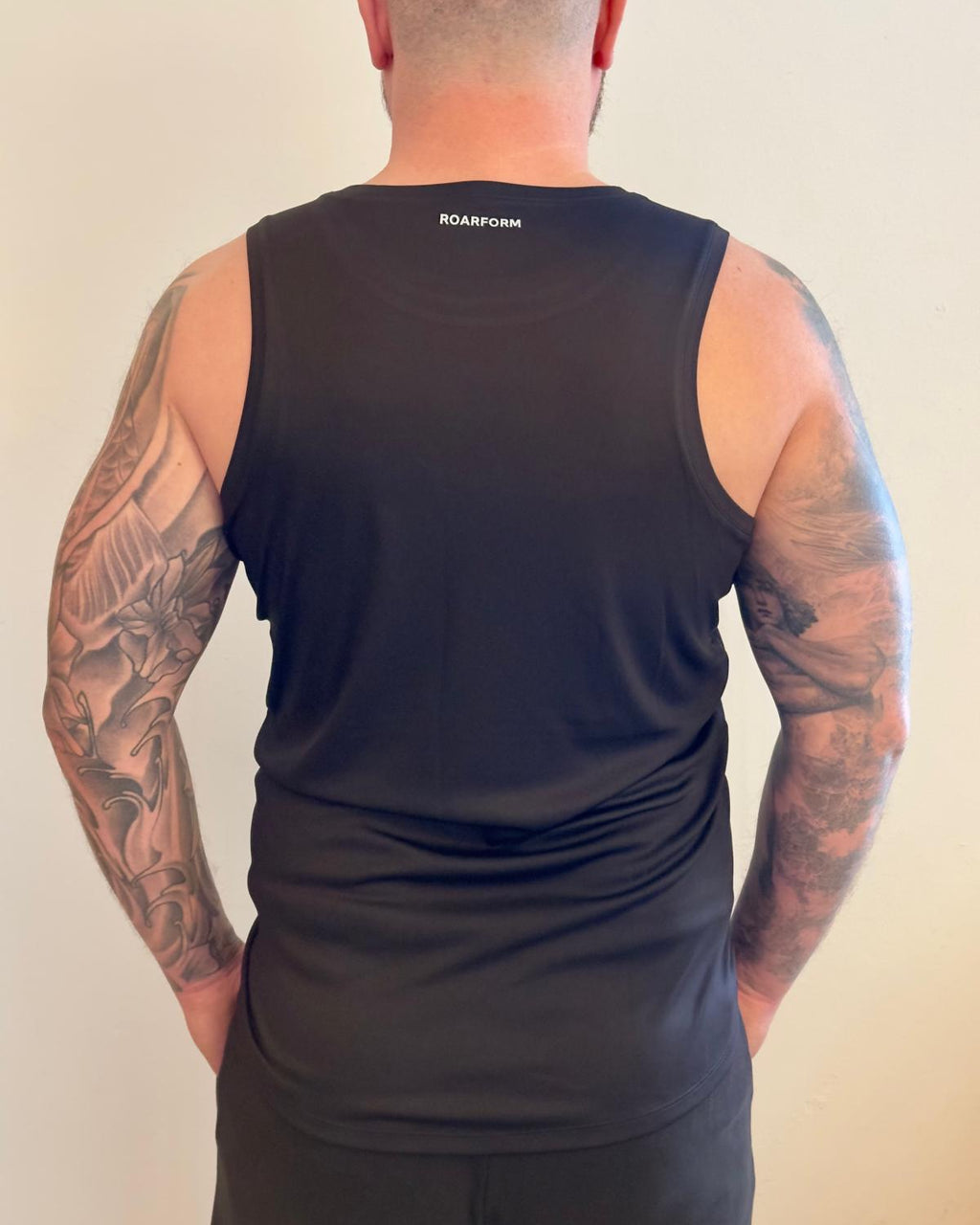 ROARFORM™ Men’s Performance Vest – Black